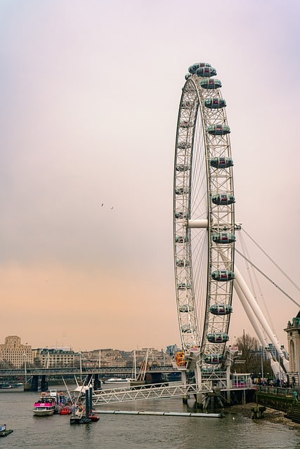 london-7401433_640 londres